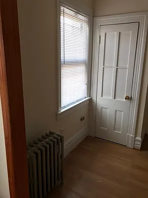 Rented by HFF Realty LLC | media 4