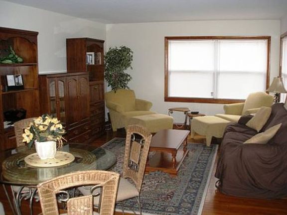 Family Room View 3