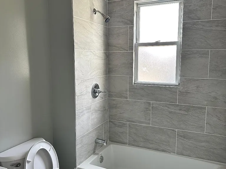 262 Montclair Ave #1 — Photo 6