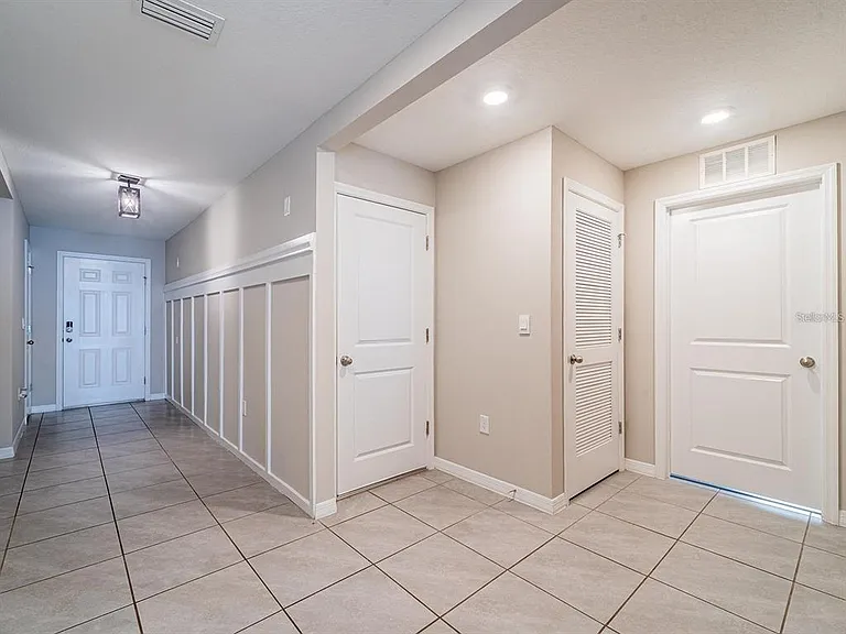 13748 Wineberry Dr — Photo 19