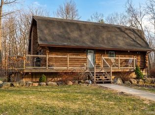 14830 County Line Rd, Byron, MI 48418