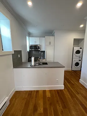 Rented by OGI Management | media 10