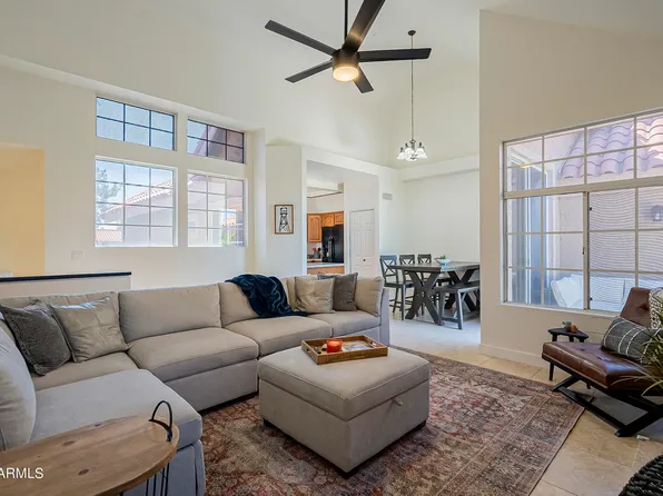 1633 E LAKESIDE Drive #33, Gilbert, AZ 85234