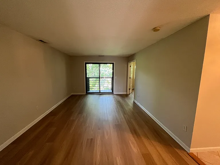 166 Old Brookfield Rd #26-6 — Photo 4