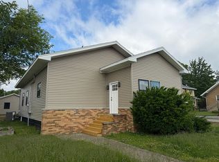 1007 15th St, Lawrenceville, IL 62439