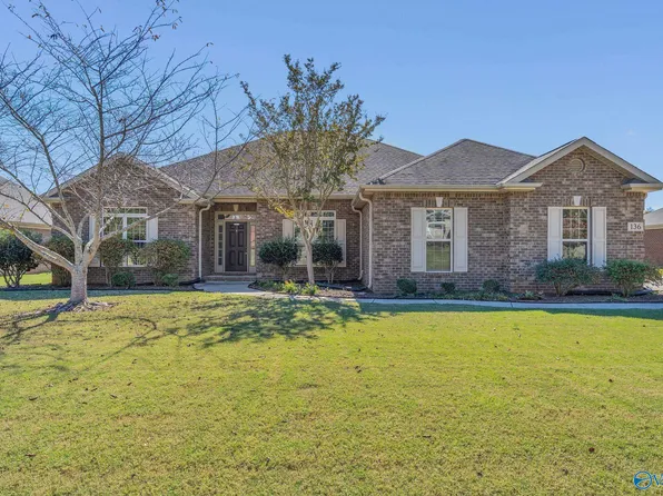 136 Genesis Dr, Huntsville, AL 35811