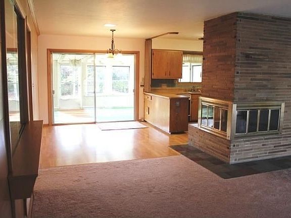 2nd image of 8659 N Kildeer Ct
