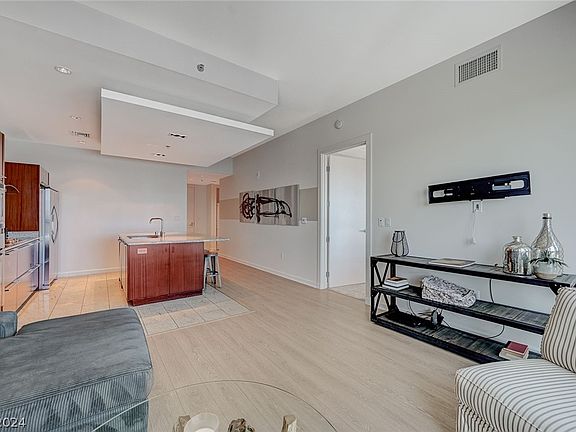 5th image of 4471 Dean Martin Dr Unit 2105