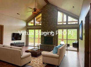 76 Sawgrass Dr #3, Whittier, NC 28789