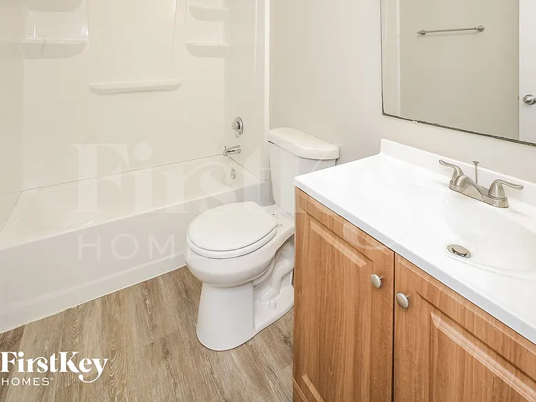 8522 Summertree Ln — Photo 13