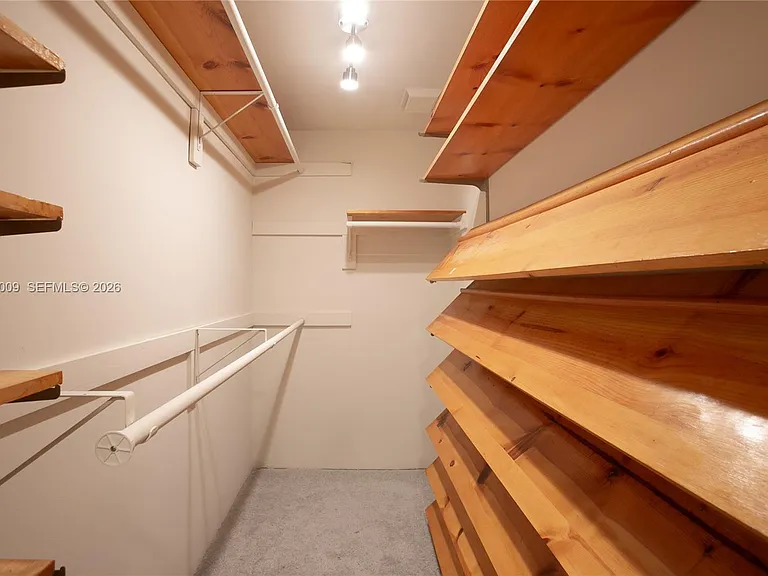 1800 NE 114th St #1502 — Photo 15