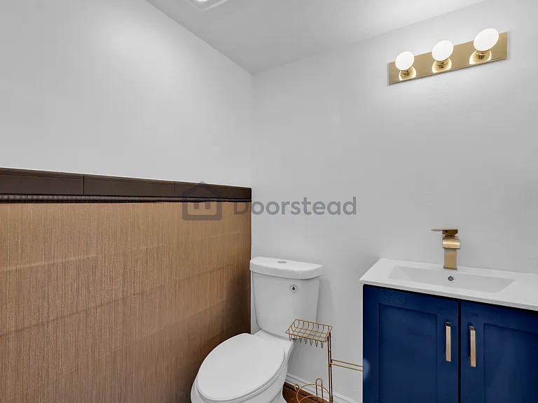 26150 Coronada Dr — Photo 38