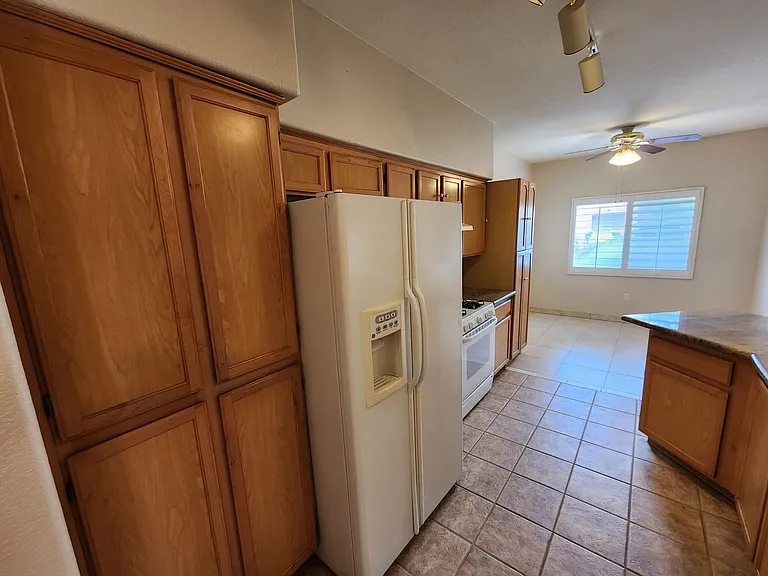 1050 E Cactus Ave #1029 — Photo 13