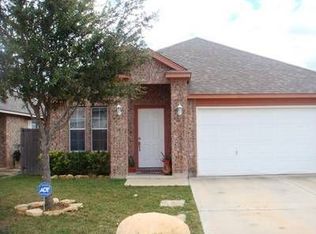 807 Revilla Dr, Laredo, TX 78045