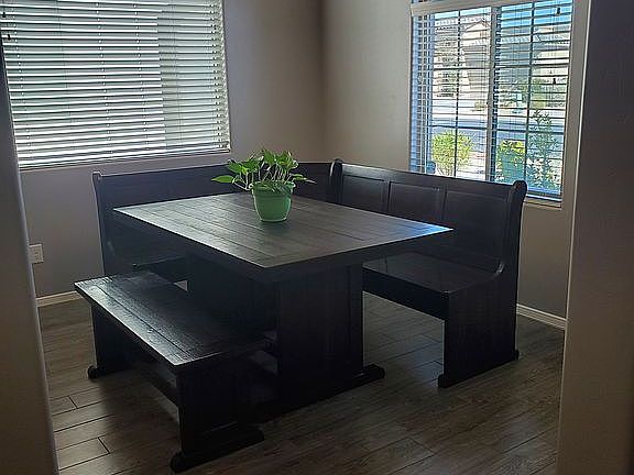 4th image of 3684 Cabrillo Ct