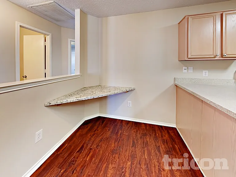 7309 Ashbourne Way — Photo 5