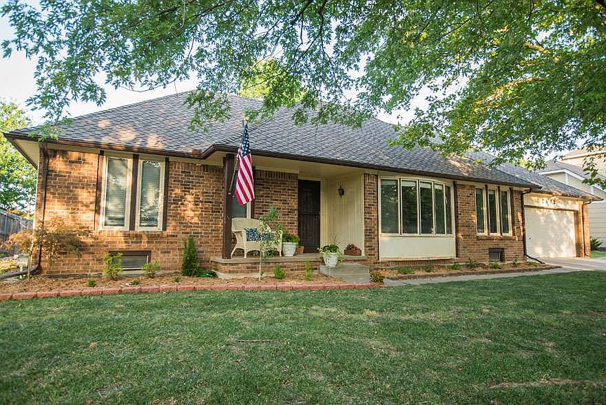 1st image of 2432 N Hathway Cir
