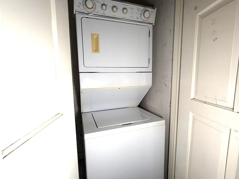 2210 W Elisa Ln — Photo 64
