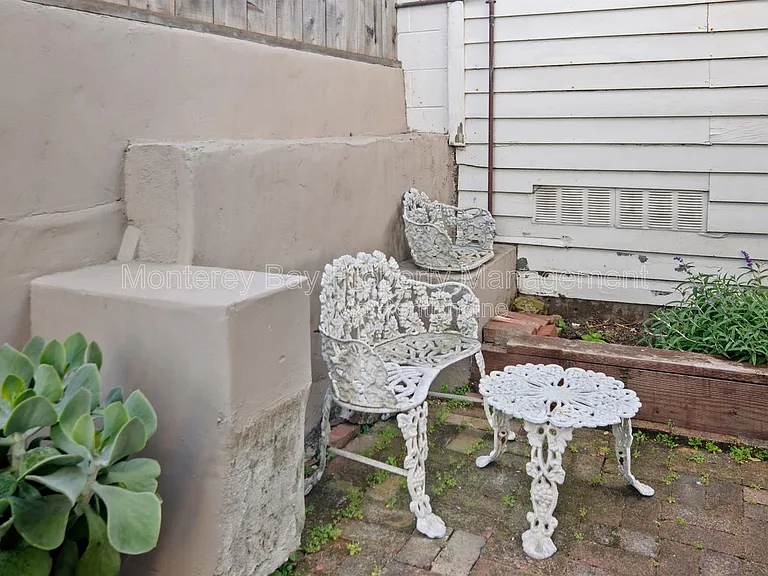 525 Laurel Ave — Photo 23