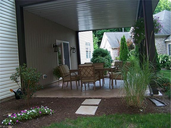 5th image of 1085 Wildwood Dr