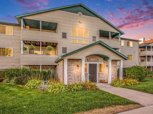 8601 S Jasonville Ct SE, Caledonia, MI 49316