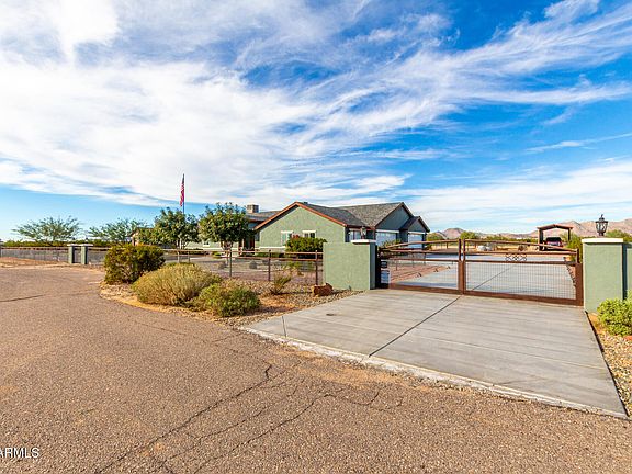 4th image of 10960 W SHETLAND Lane