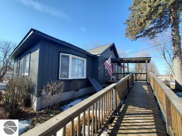 311 W State St, Whittemore, MI 48770