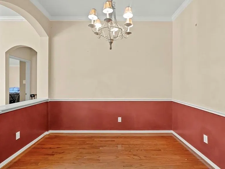 3106 Valley Ct — Photo 8