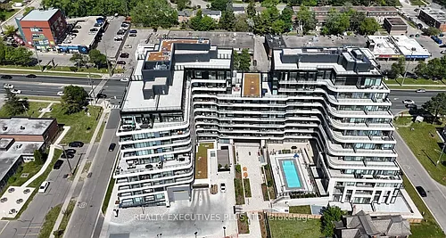 8188 Yonge St #501 Photo 1