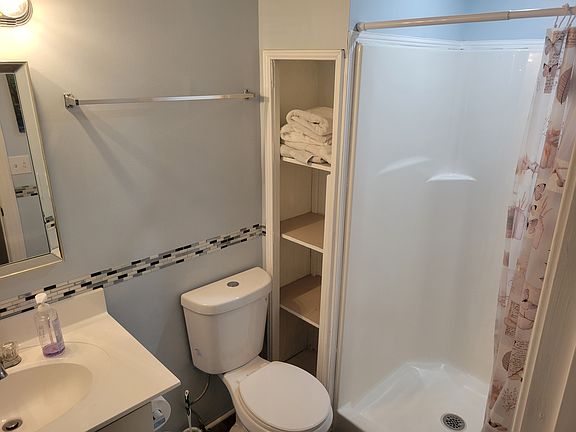 2nd image of 3260 E Lake Dr