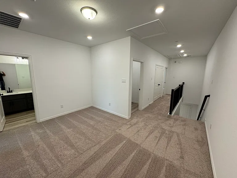 1289 Doris May Dr — Photo 15