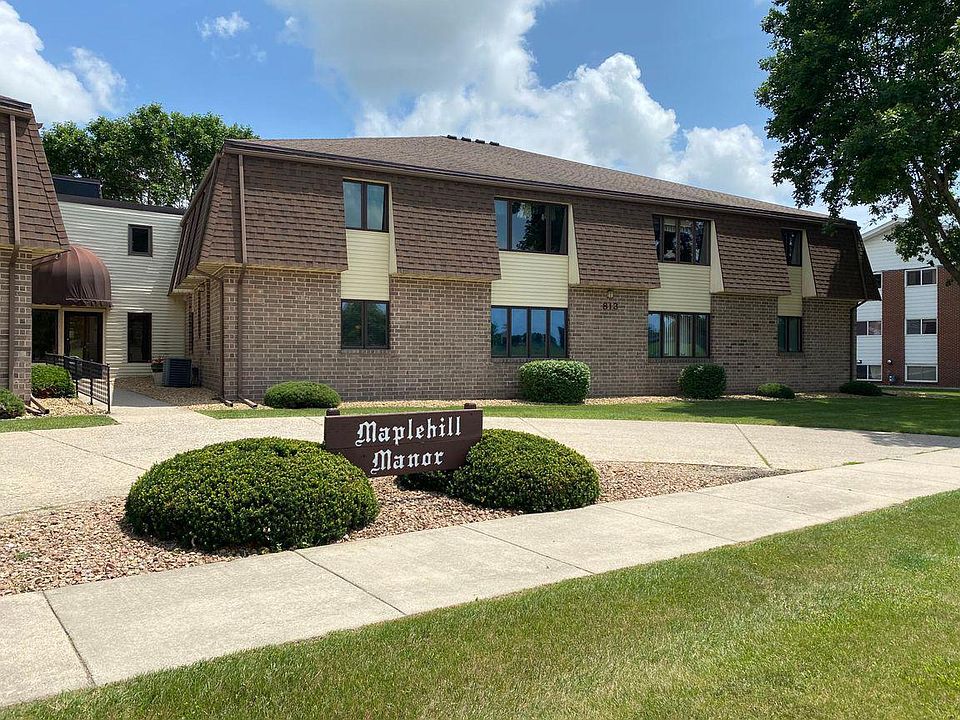 1st image of 813 Maplehill Dr APT B4