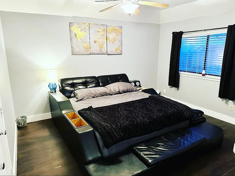 9360 Sunset Dr — Photo 5