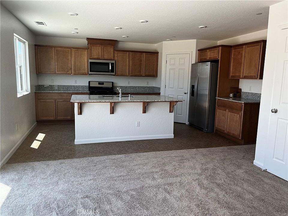 1st image of 2015 Conadria Ave