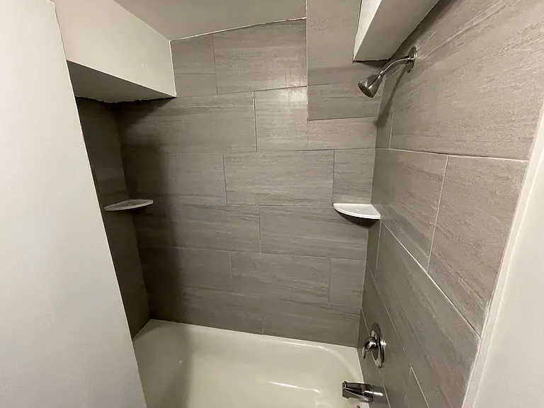375 Orange St #4A — Photo 11
