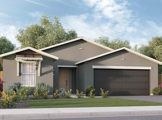 303 Shenandoah St, Tulare, CA 93274