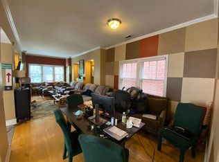 3222 N Kenmore Ave #3, Chicago, IL 60657