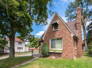 1129 Noble St SE, Grand Rapids, MI
