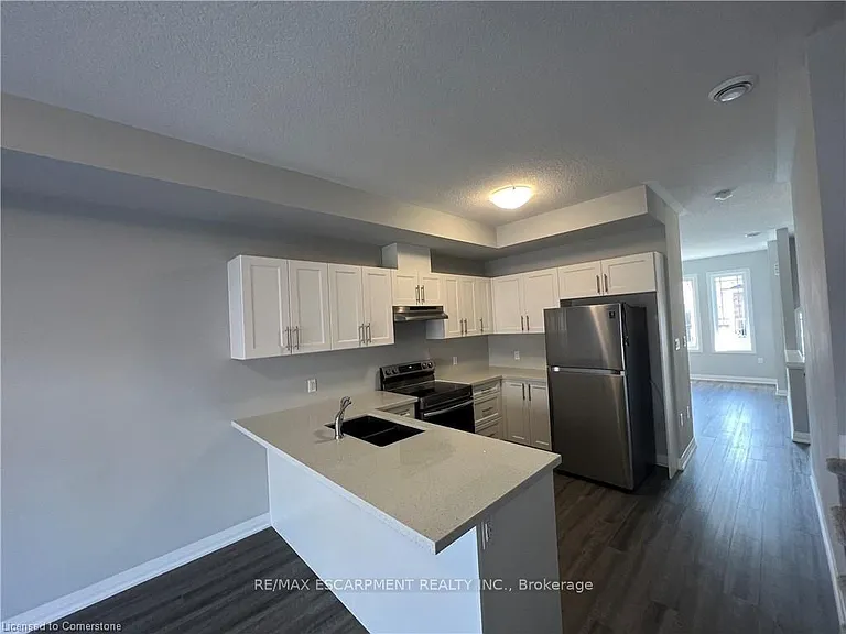 18 Aqua Ln — Photo 14