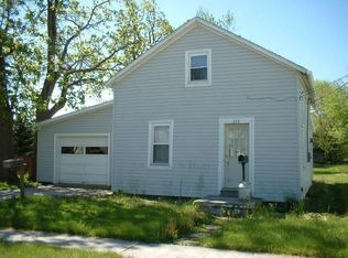 335 Frederick St, Carey, OH 43316