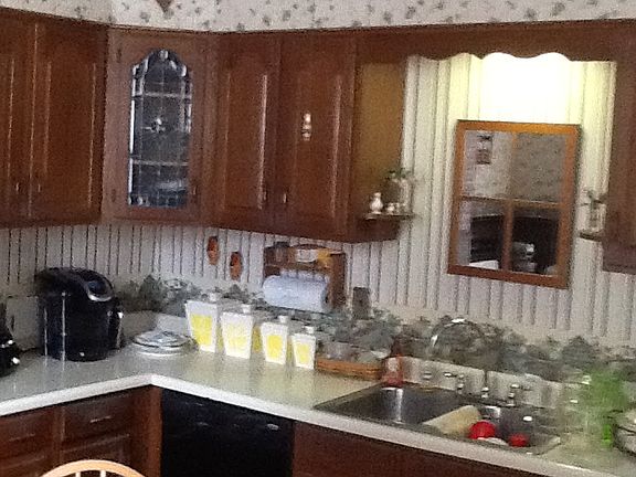 4th image of 66 Lincoln Ave