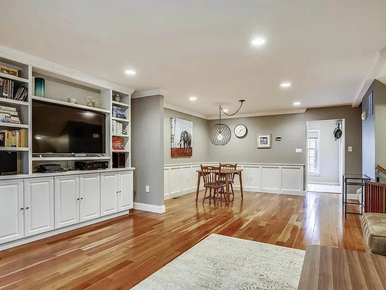 Living/ Dining