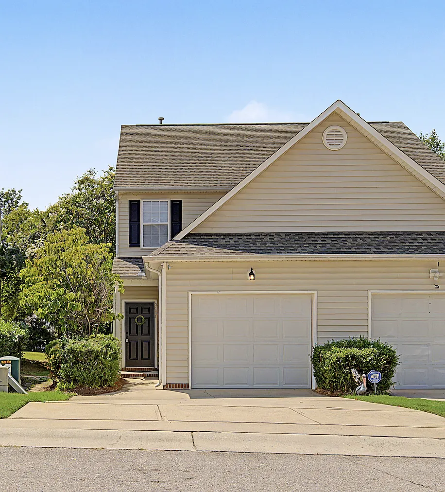 2 bed, 2.5 bath, 1156 sqft, $1,795 — Photo 3