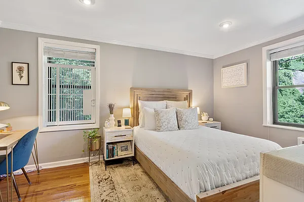 Sold by Level Group | media 14