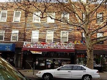 1st image of 3207 36th Ave
