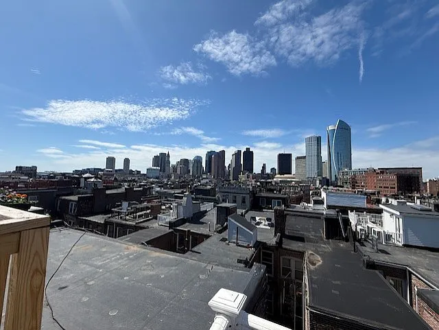 24 Hull St #2R — Photo 26
