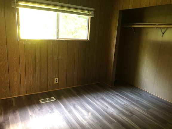 5th image of 5005 NE 237th Ave