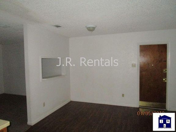 4th image of 510 Geri Dr