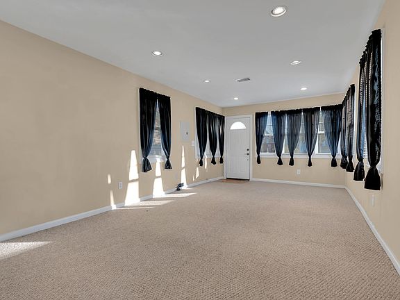 2nd image of 0 Cedar Ave