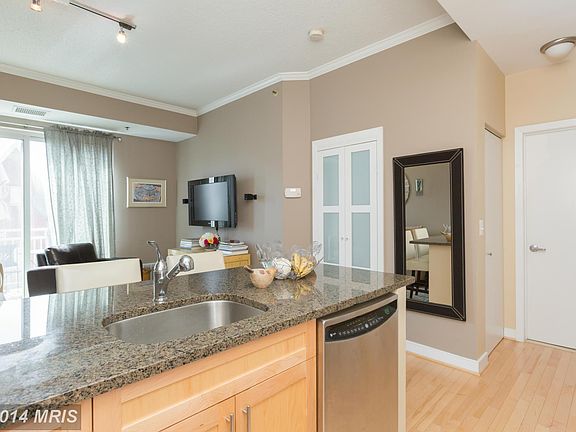 4th image of 7500 Woodmont Ave #S1203